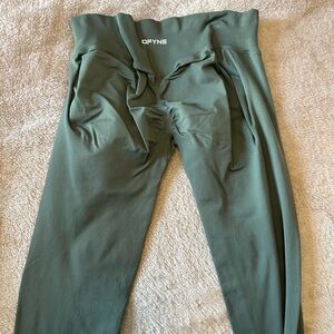 Dfyne impact leggings